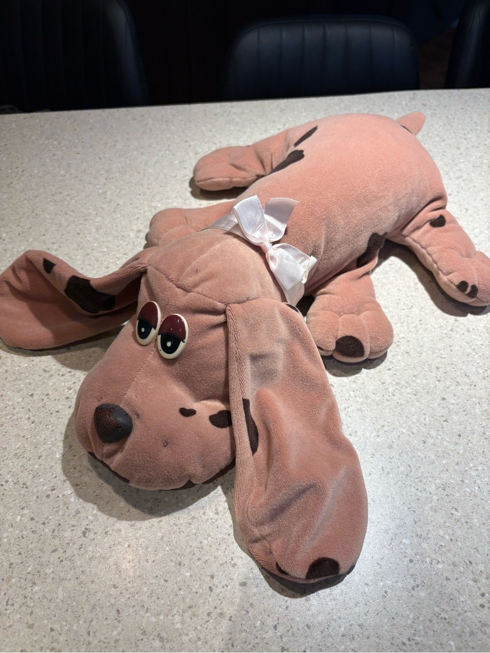 Vintage 1984 Pound Puppies Yuppies Brown Dog Plush Toy - no puppies